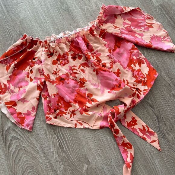 Floral Off the Shoulder Top - Picture 7 of 7